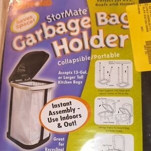 StorMate Collapsible Garbage Bag Holder - Black and White